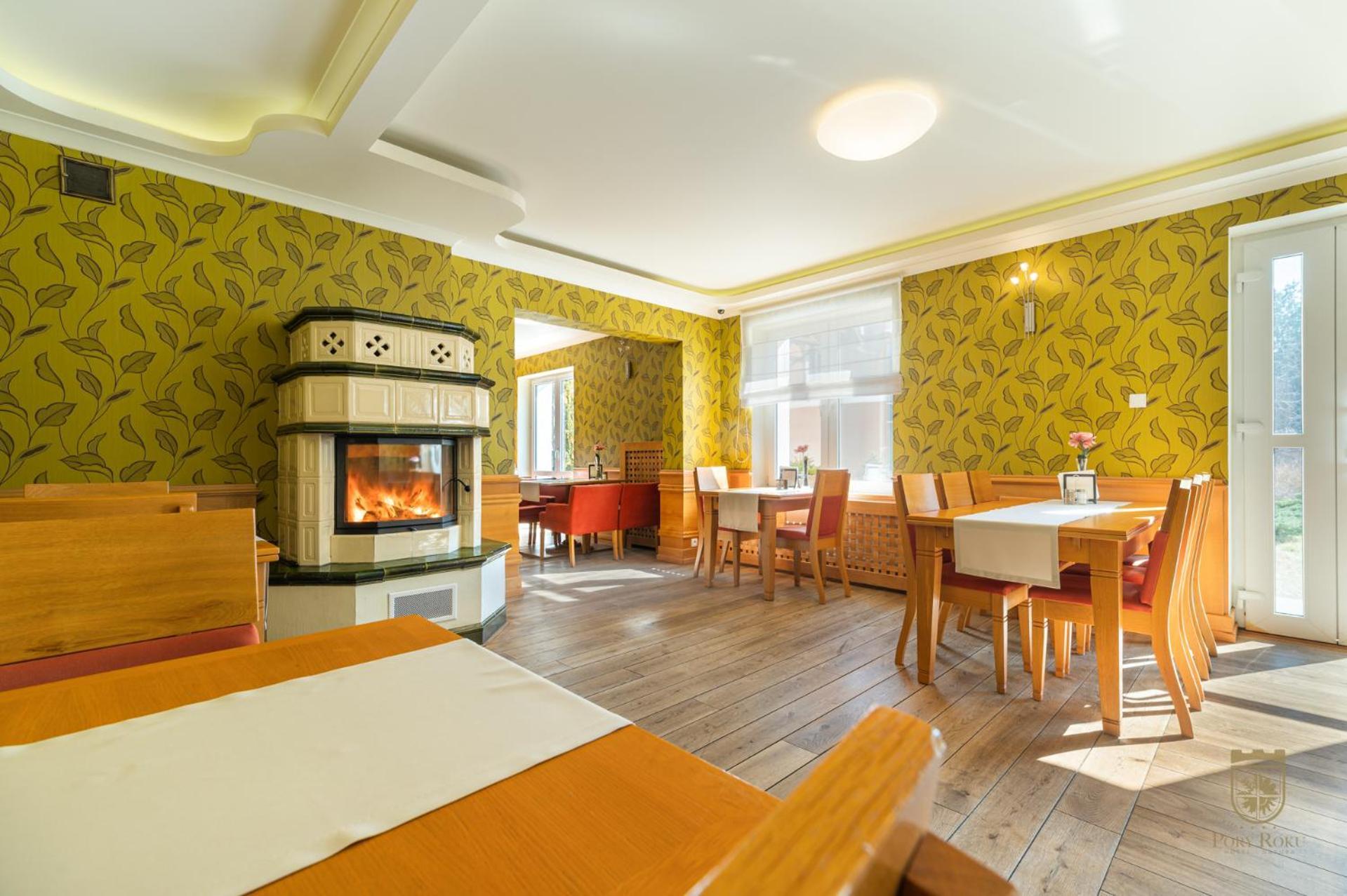 Hotel Pory Roku Czystebłota エクステリア 写真